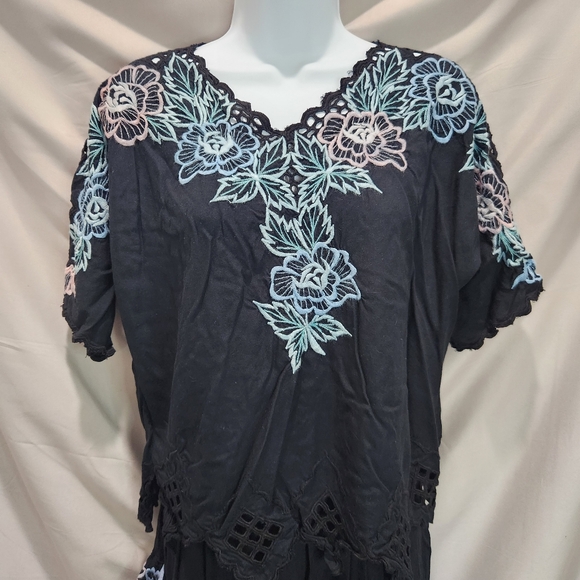 Bali Emerald Vintage 70s Floral Embroidered Whimsigoth Top and Skirt Set - Picture 4 of 13